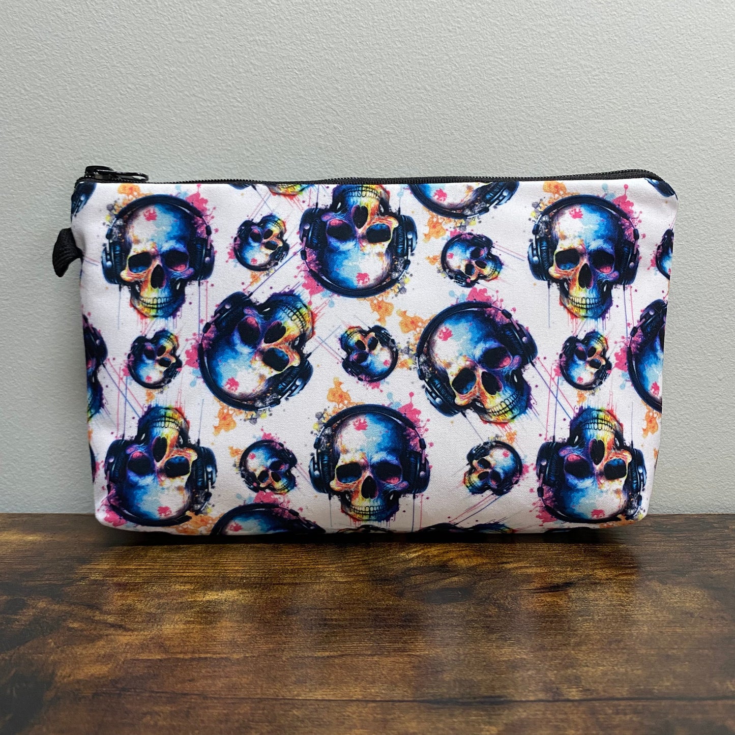 Skull Headphone Rainbow - Water-Resistant Multi-Use Pouch