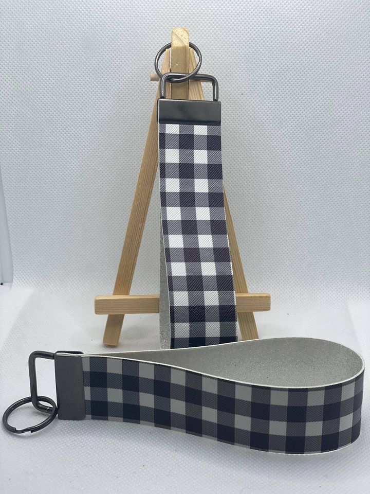 White Buffalo Plaid Faux Leather Wristlet Keychain