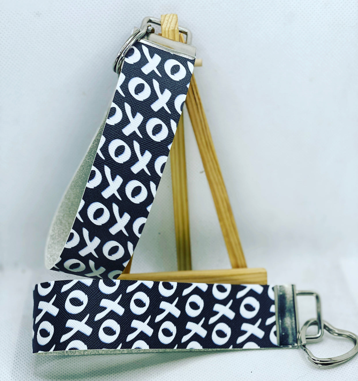 Limited Edition - XO Faux Leather Wristlet Keychain