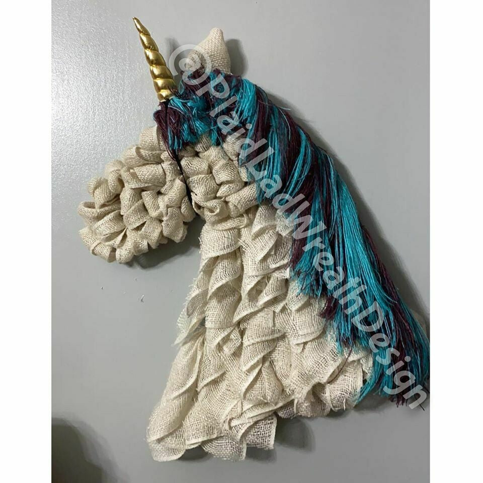 25" Horse/Unicorn Wreath