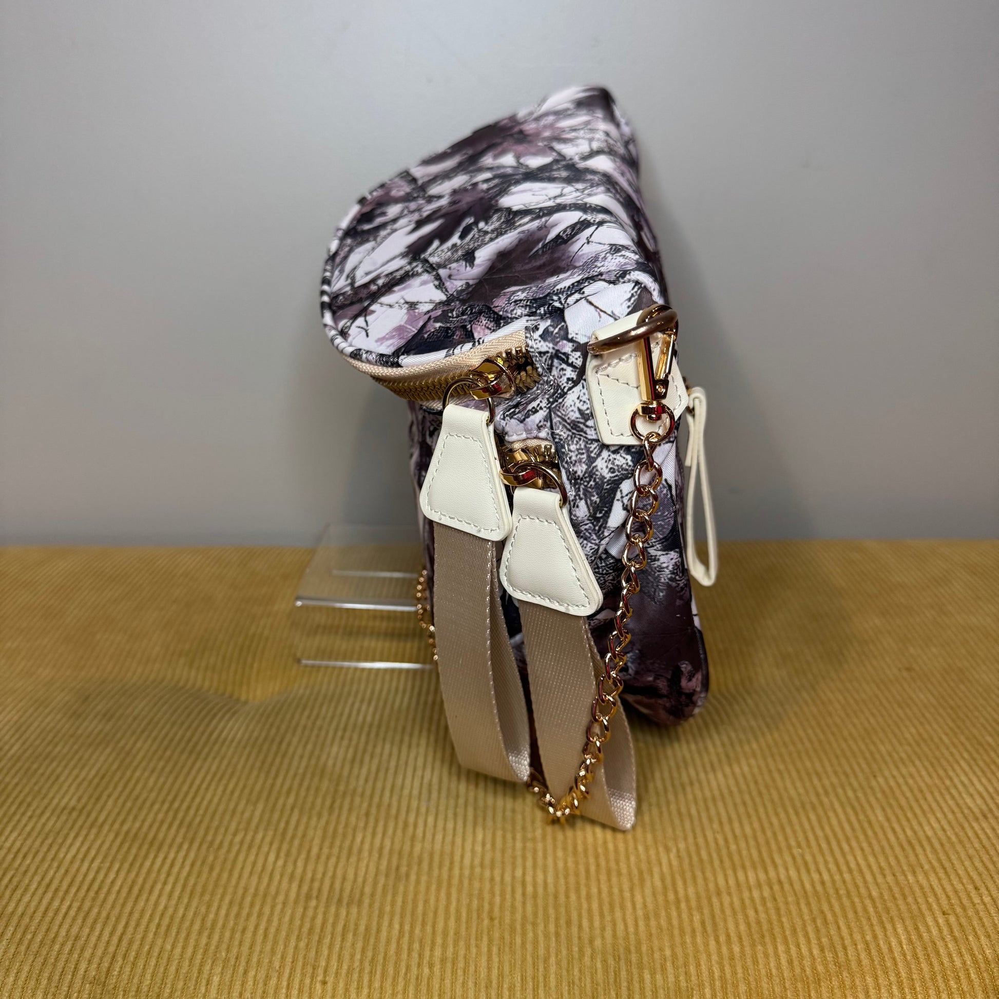 unique-id-f8c2f4c9-b22e-4ea4-95e6-bfe523b8734b