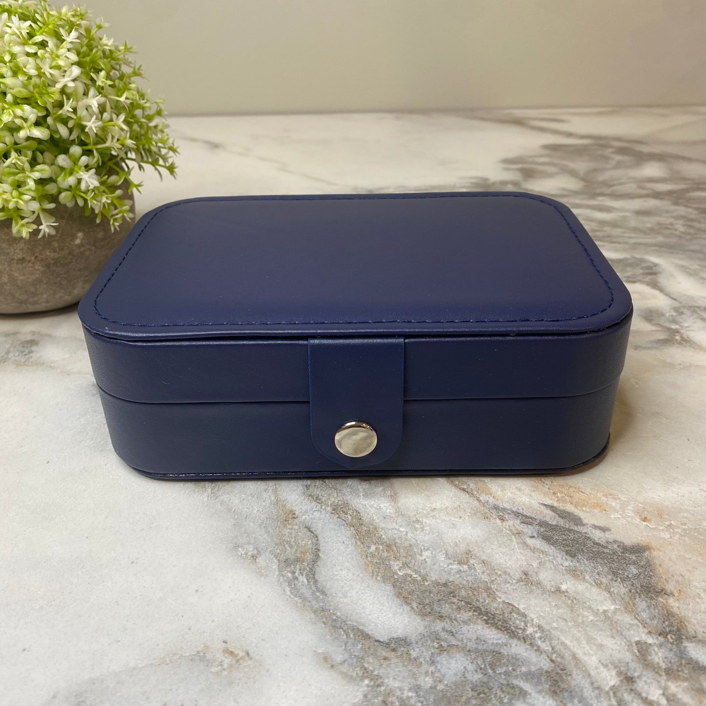 unique-id-aac74f8c-89fa-4544-90c4-160fff267c26