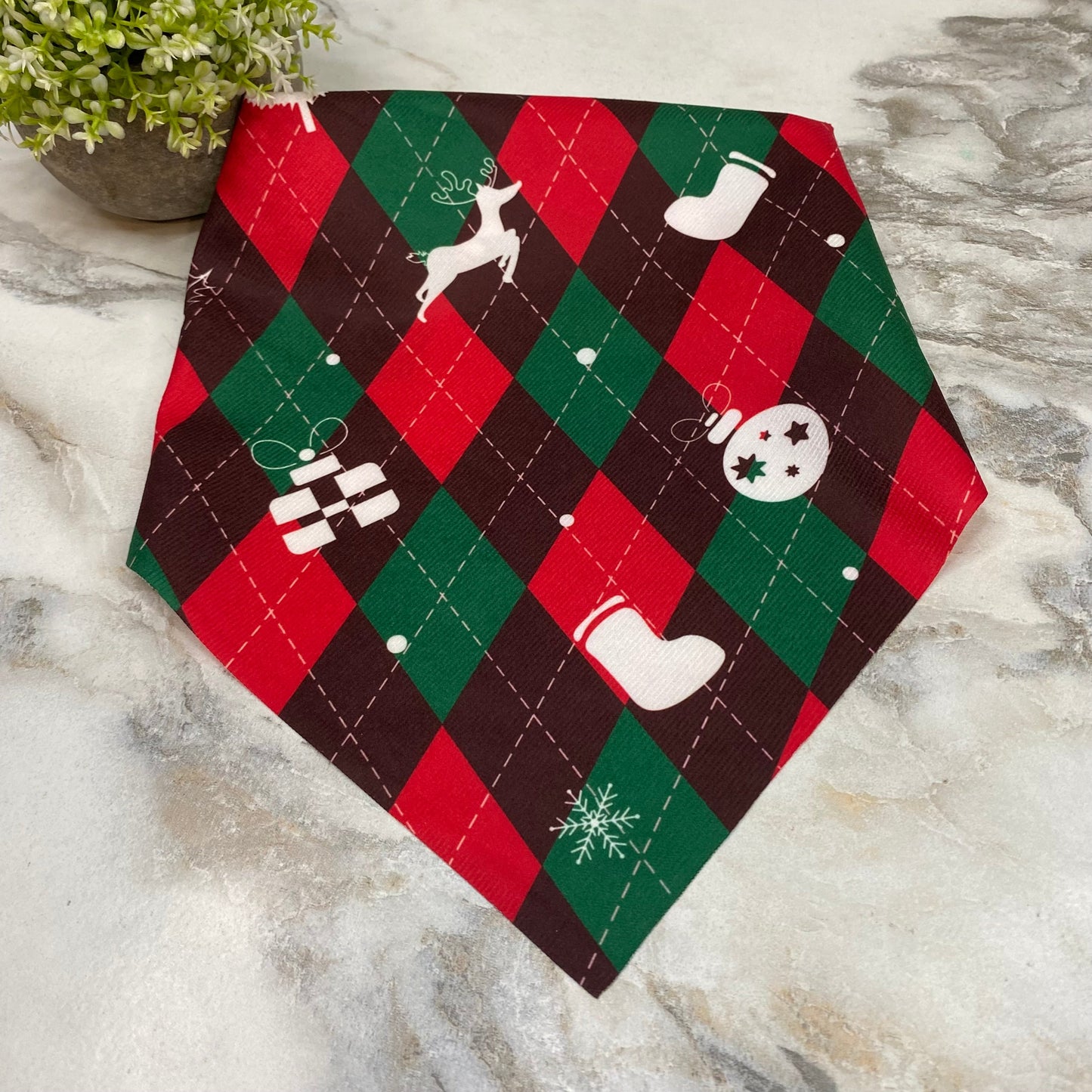 Dog Bandana - Christmas - Diamond Plaid Red Green