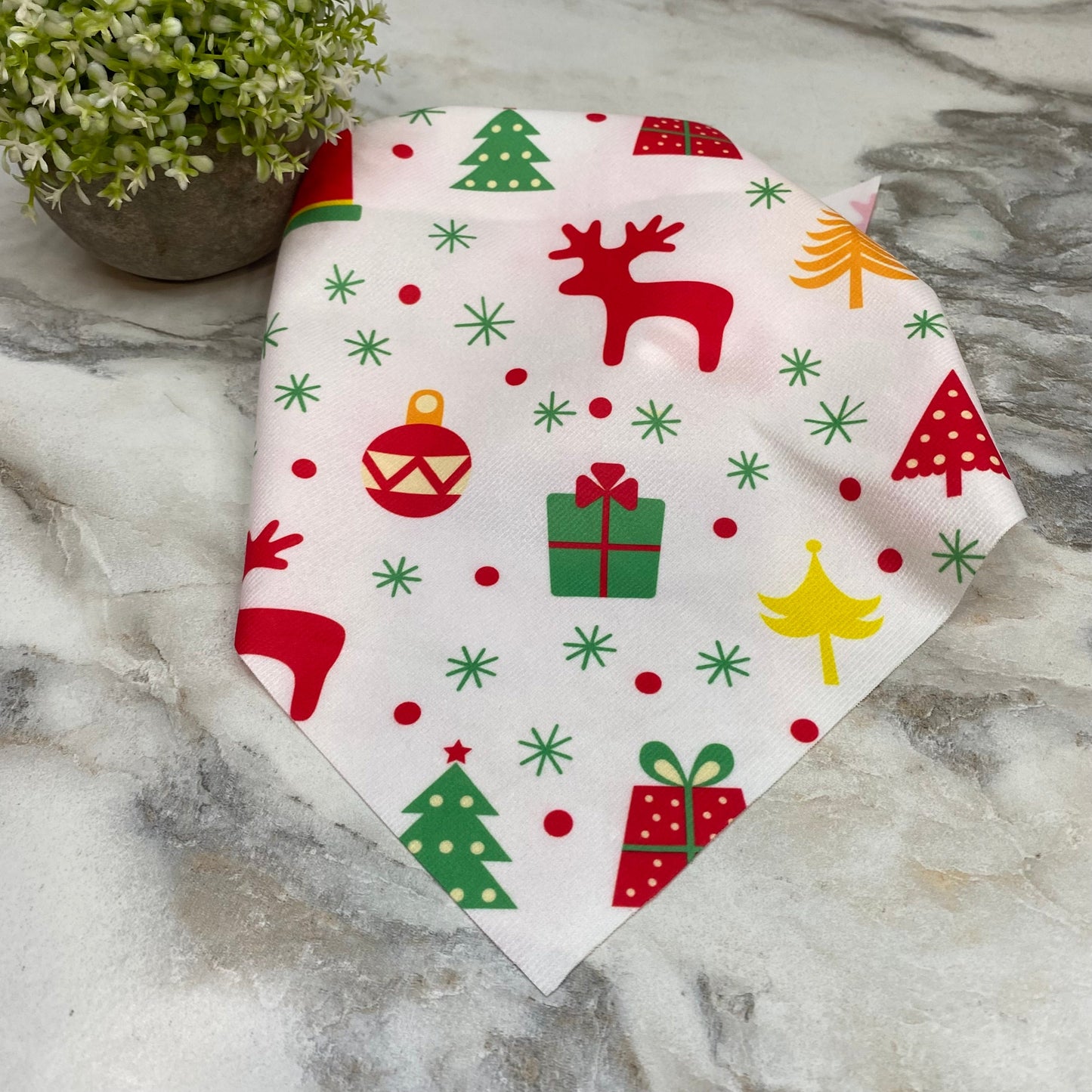 Dog Bandana - Christmas - Ornament Trees