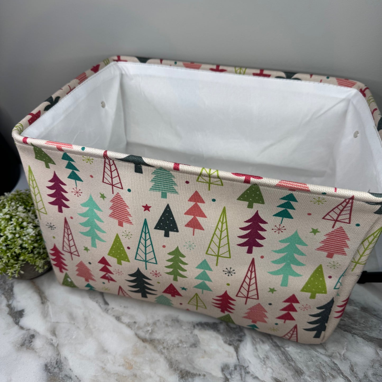 Pop Up Canvas Basket - Multicolored Christmas Trees