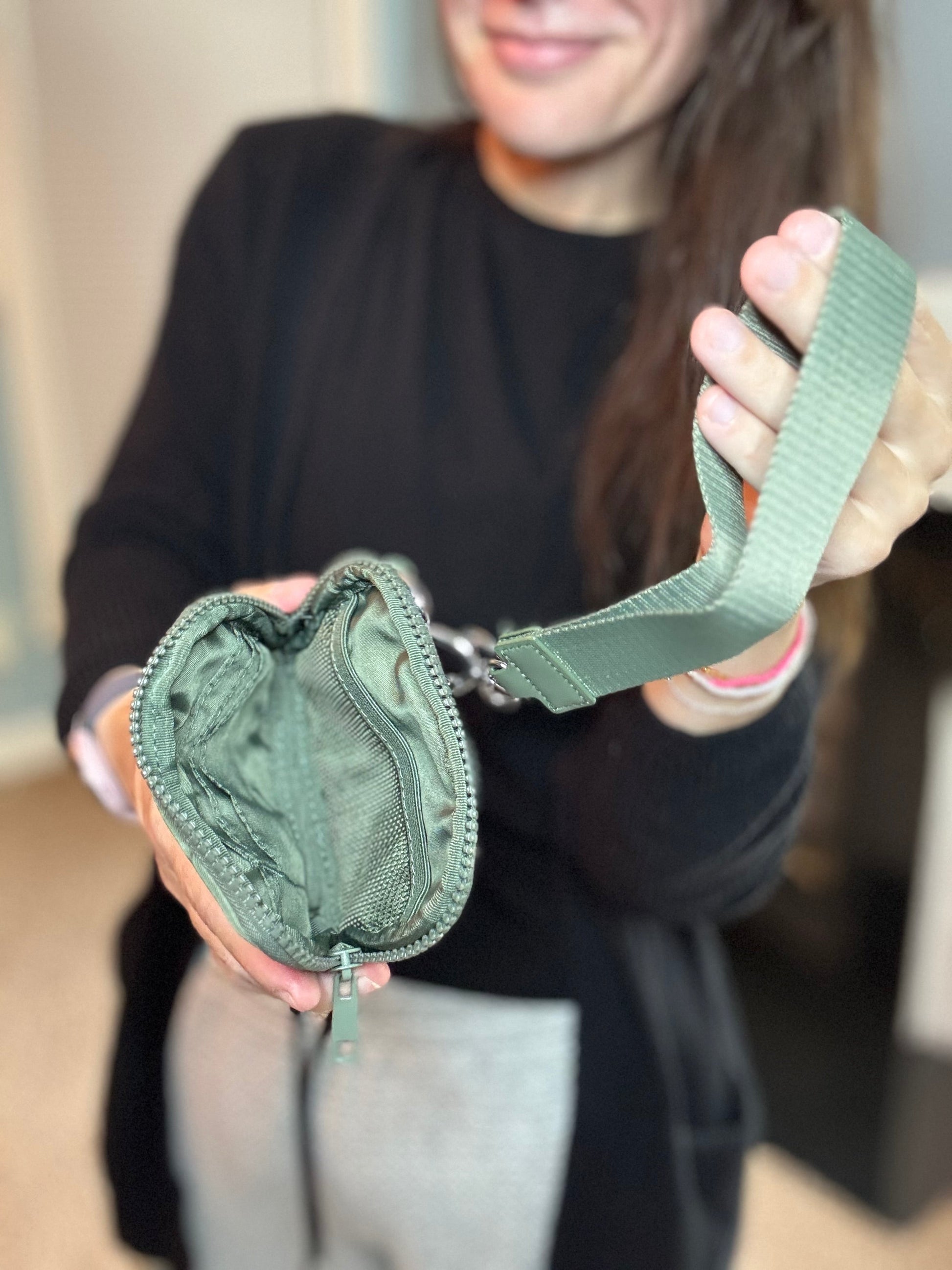 unique-id-e988a9ea-7d9e-4414-9b1d-1aeb9387e181