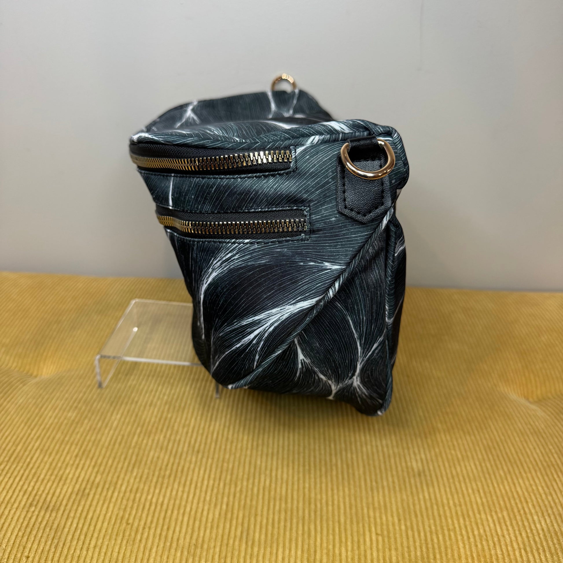 unique-id-f322be3c-c8e9-4f41-8e63-9b171007952d