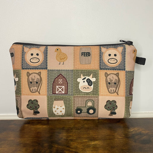 Farm Animals Quilt - Water-Resistant Multi-Use Pouch