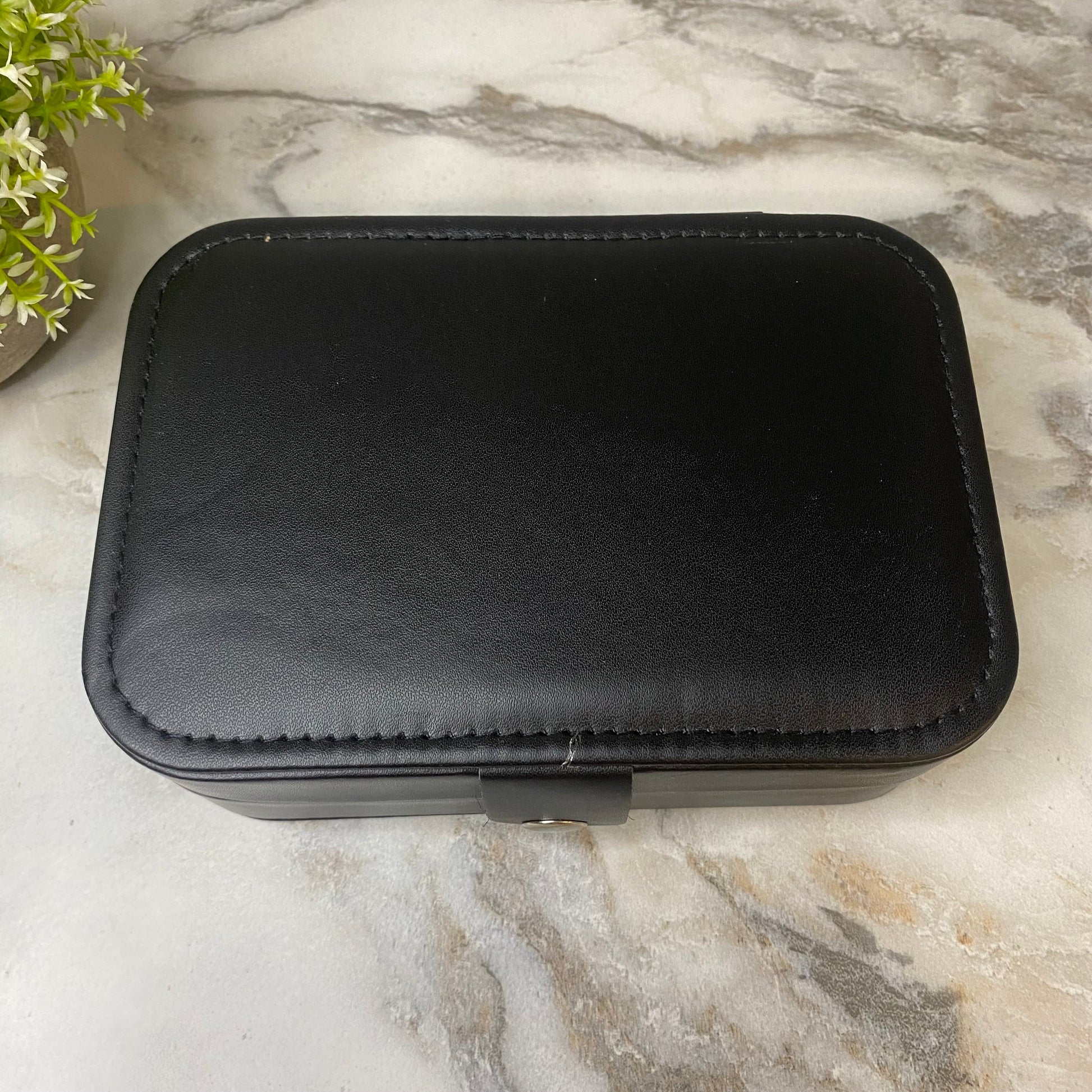 unique-id-beb4b1be-b8c9-41c9-b295-080431cb1d94