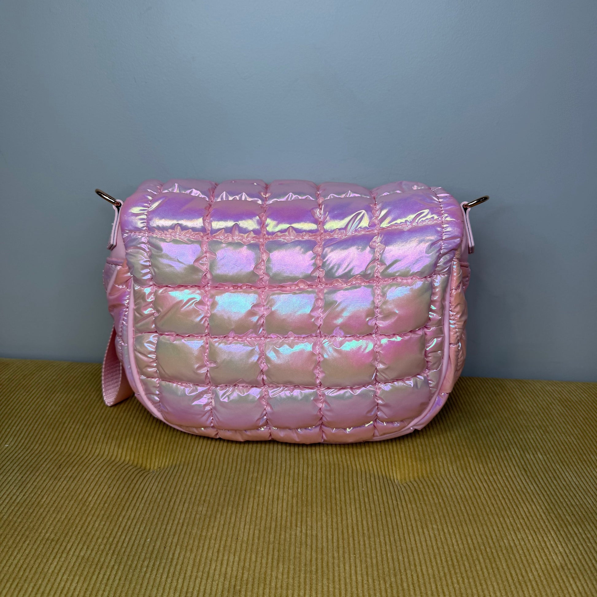 unique-id-633435fa-87bd-473e-9128-c90e42b9e1d5