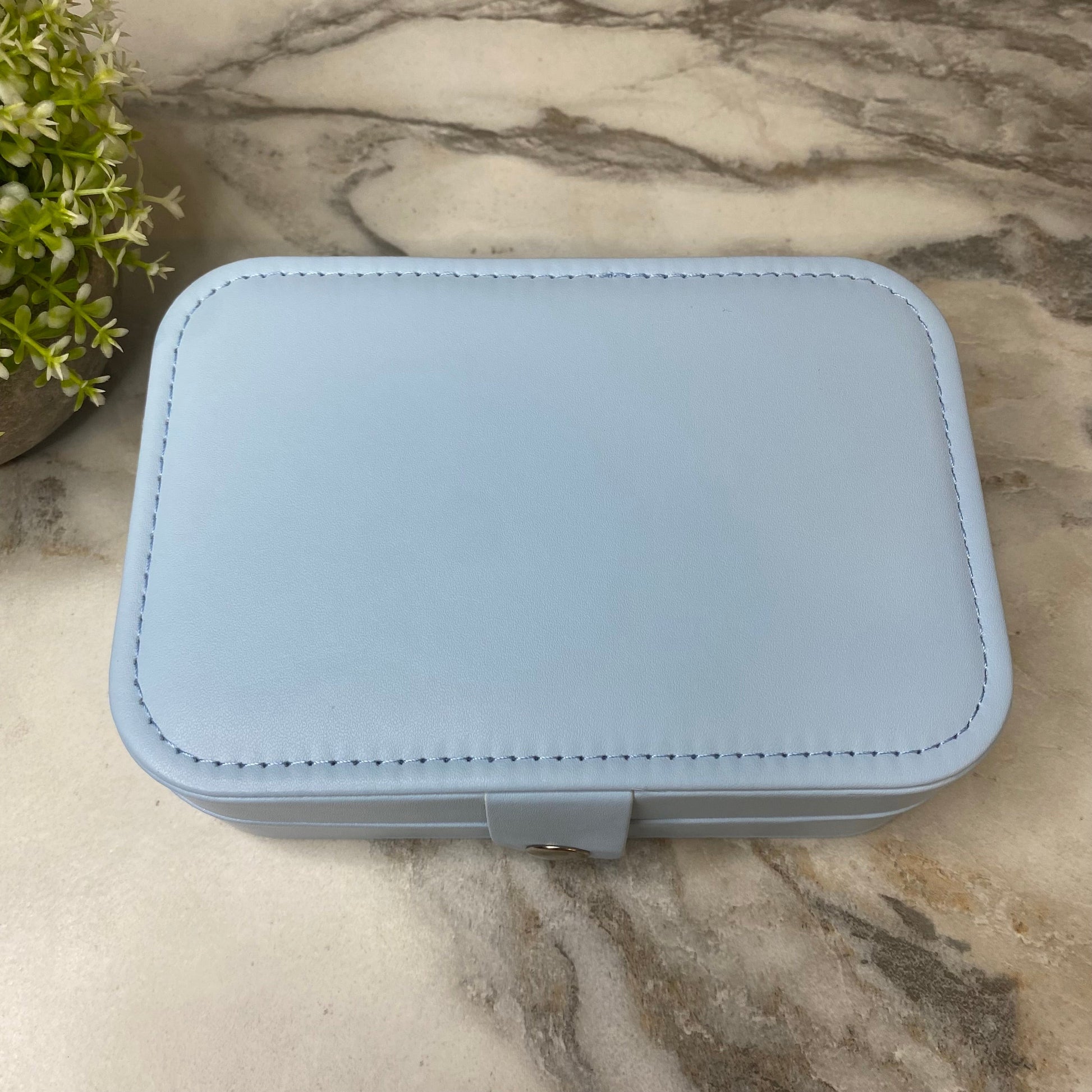 unique-id-32fdba0f-8ffd-4b8d-9695-3ff897f39b13