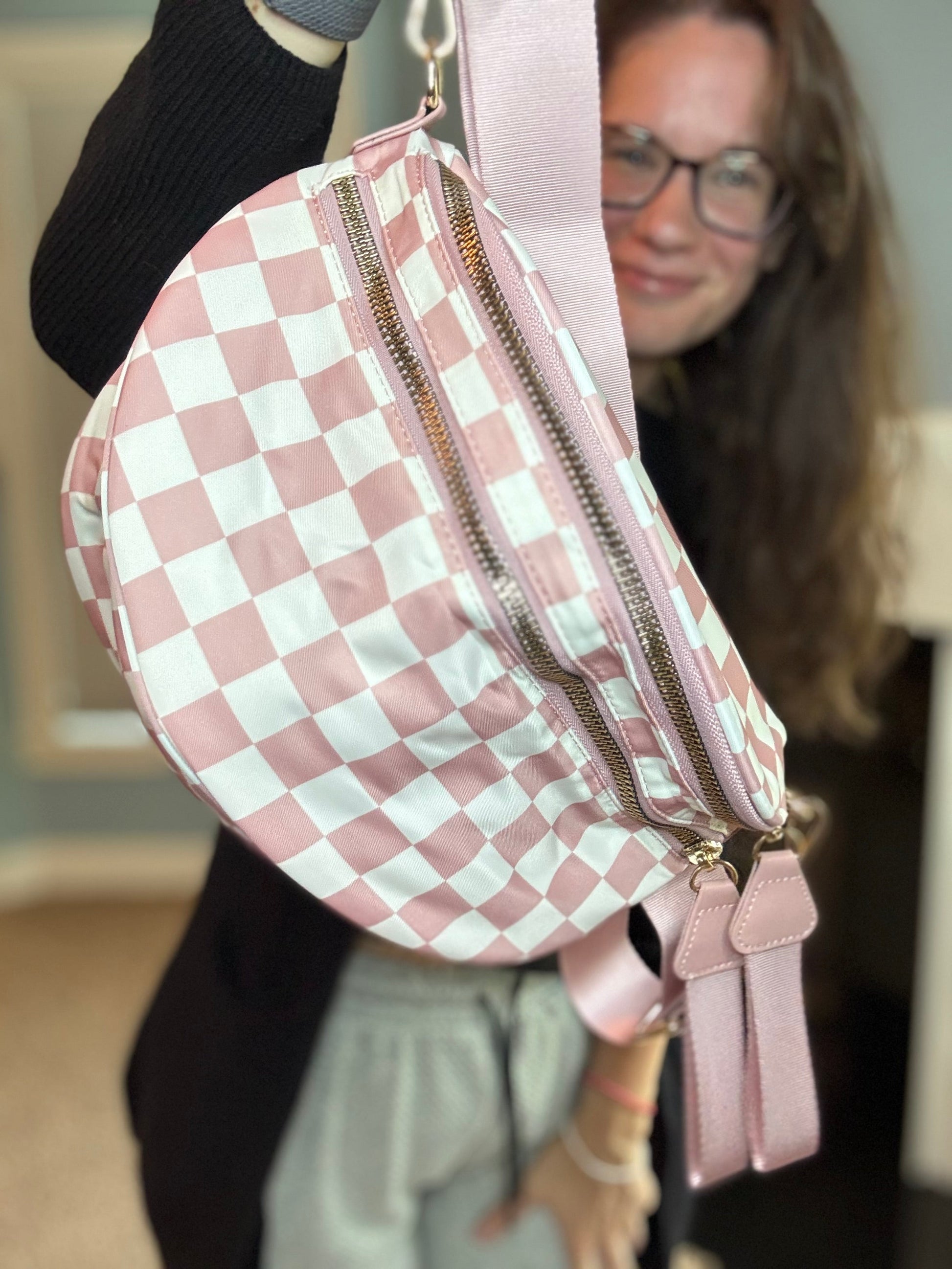 unique-id-cdd83d0c-b5e8-4c0b-8d94-53d52b6fc7c6