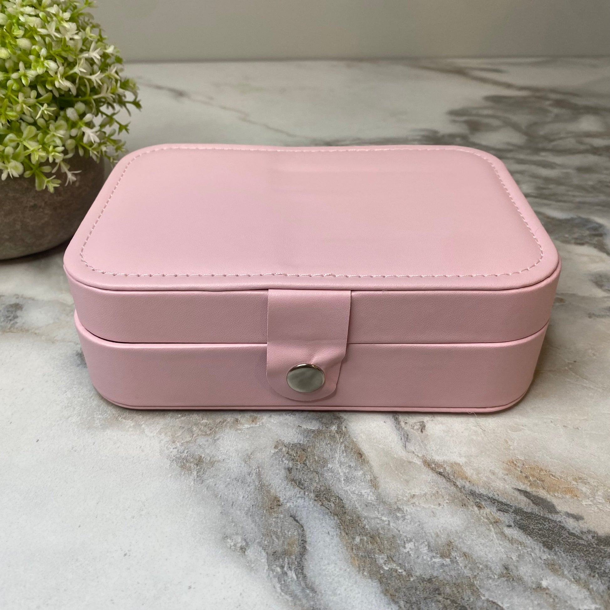 unique-id-ba9f729e-8df9-4de7-9bda-6d7e0dafc216