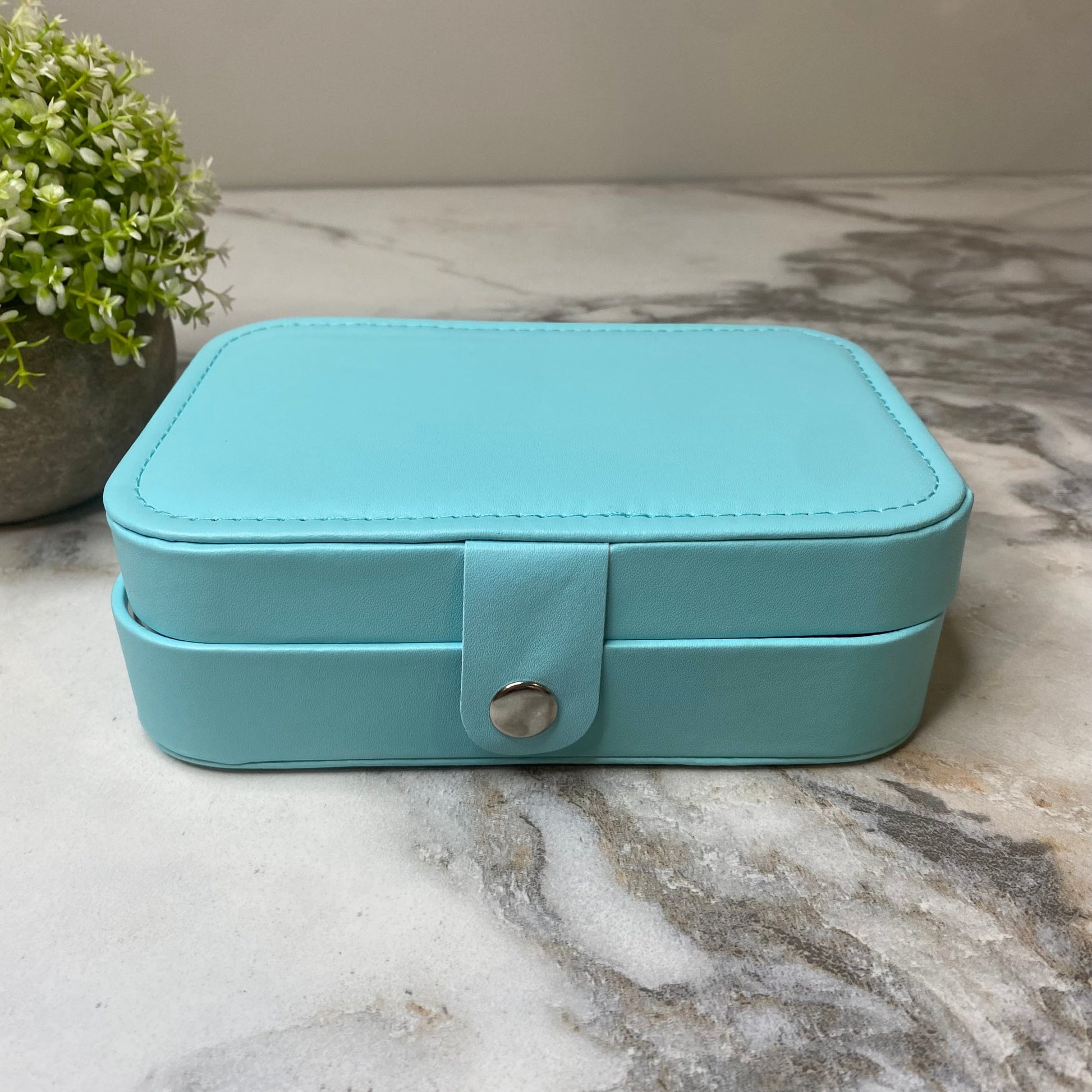 unique-id-c0ffc8f8-d4d9-4466-a7a5-fa4a7991f0a7