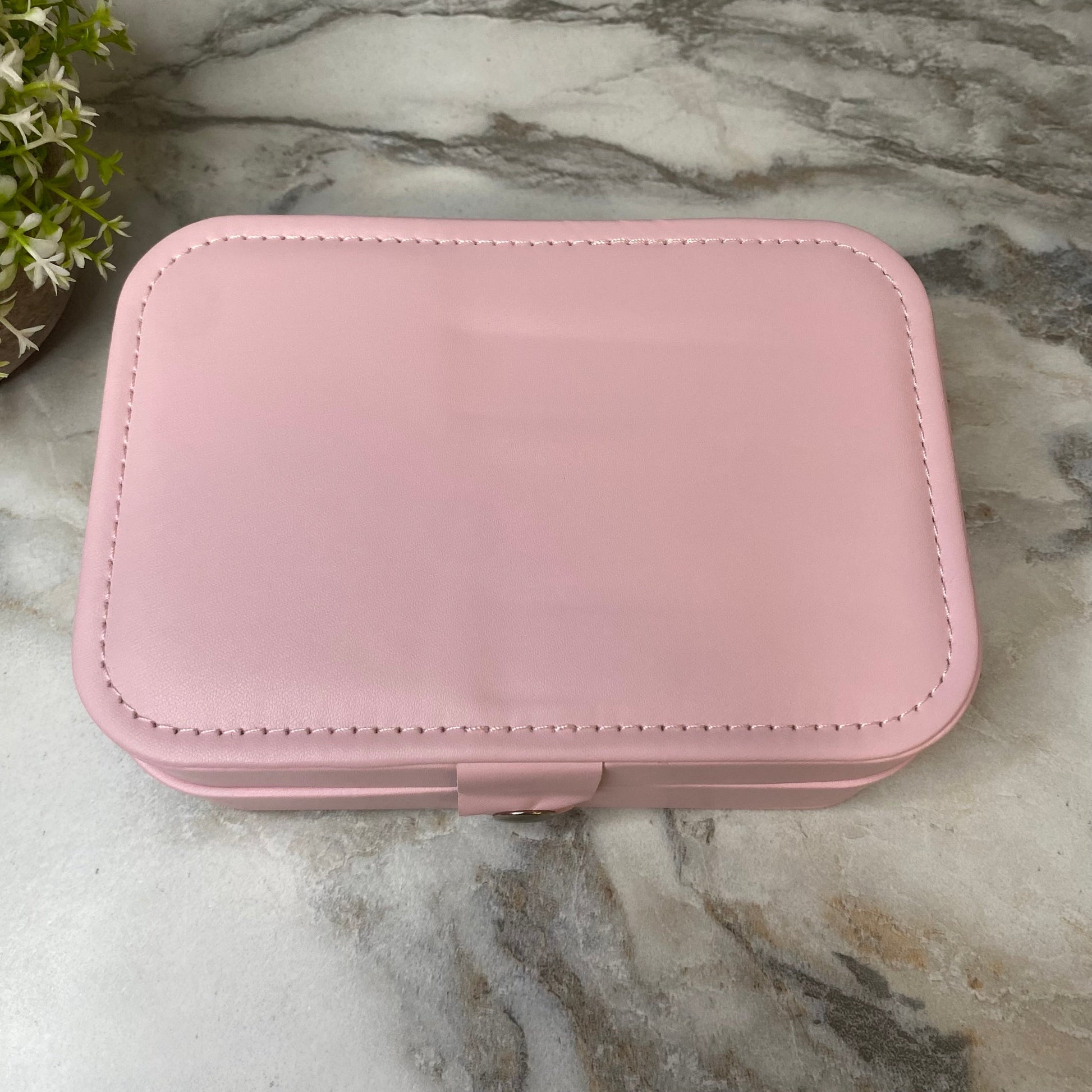 unique-id-546cb745-f4f8-4670-bc27-c69fe43fbe19