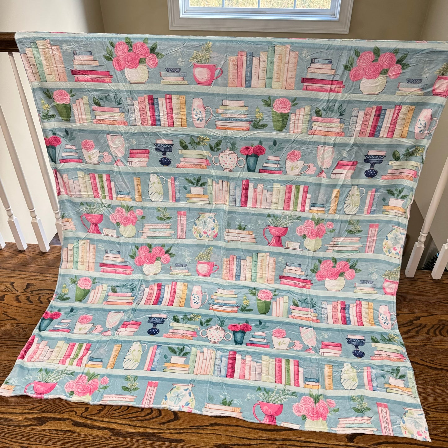 Blanket - Mint Floral Bookcase