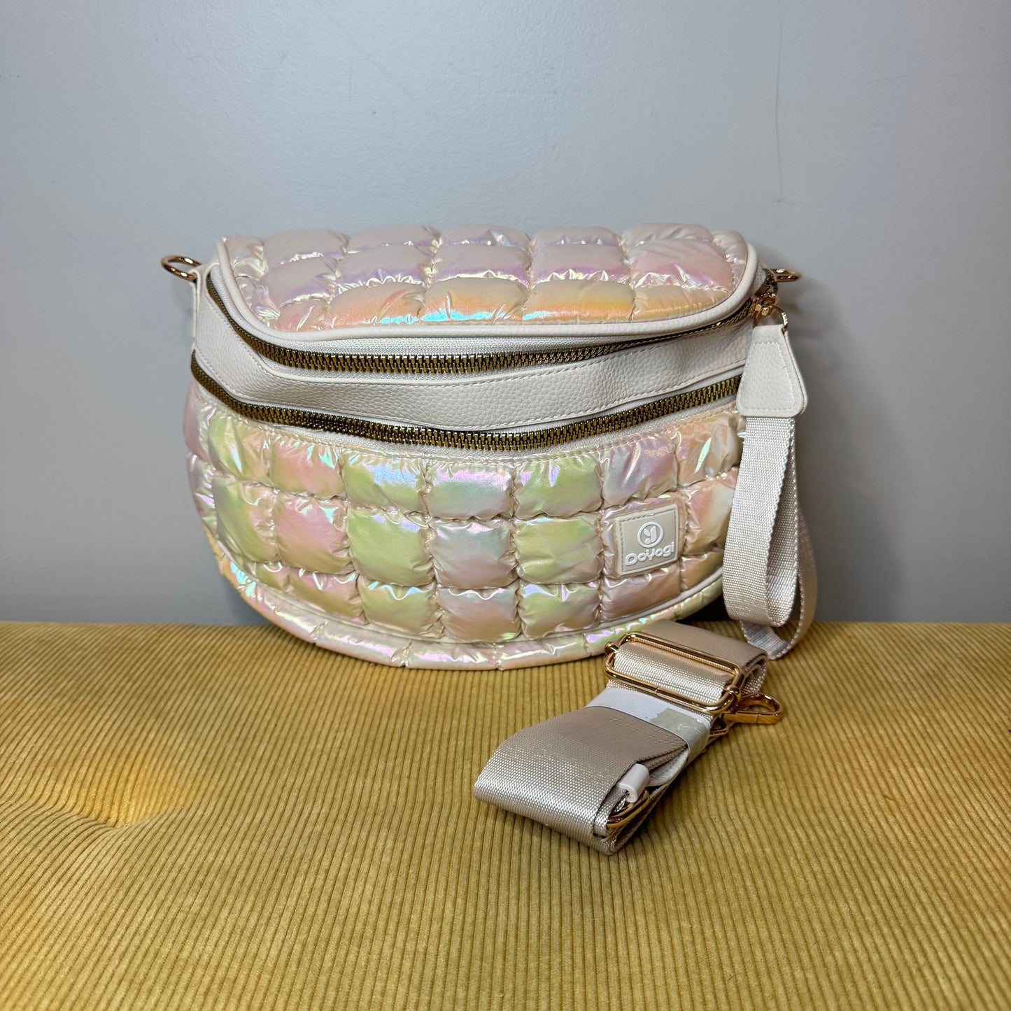 unique-id-a0cb199b-54b0-432f-ac47-e9d81a032975