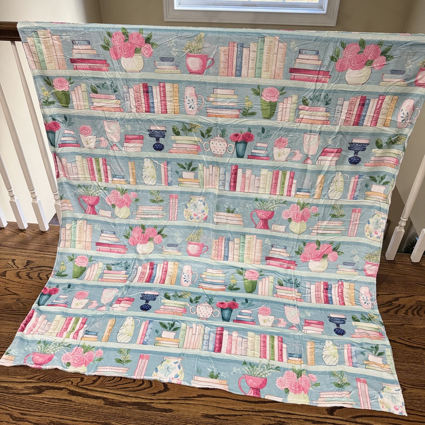 Blanket - Mint Floral Bookcase