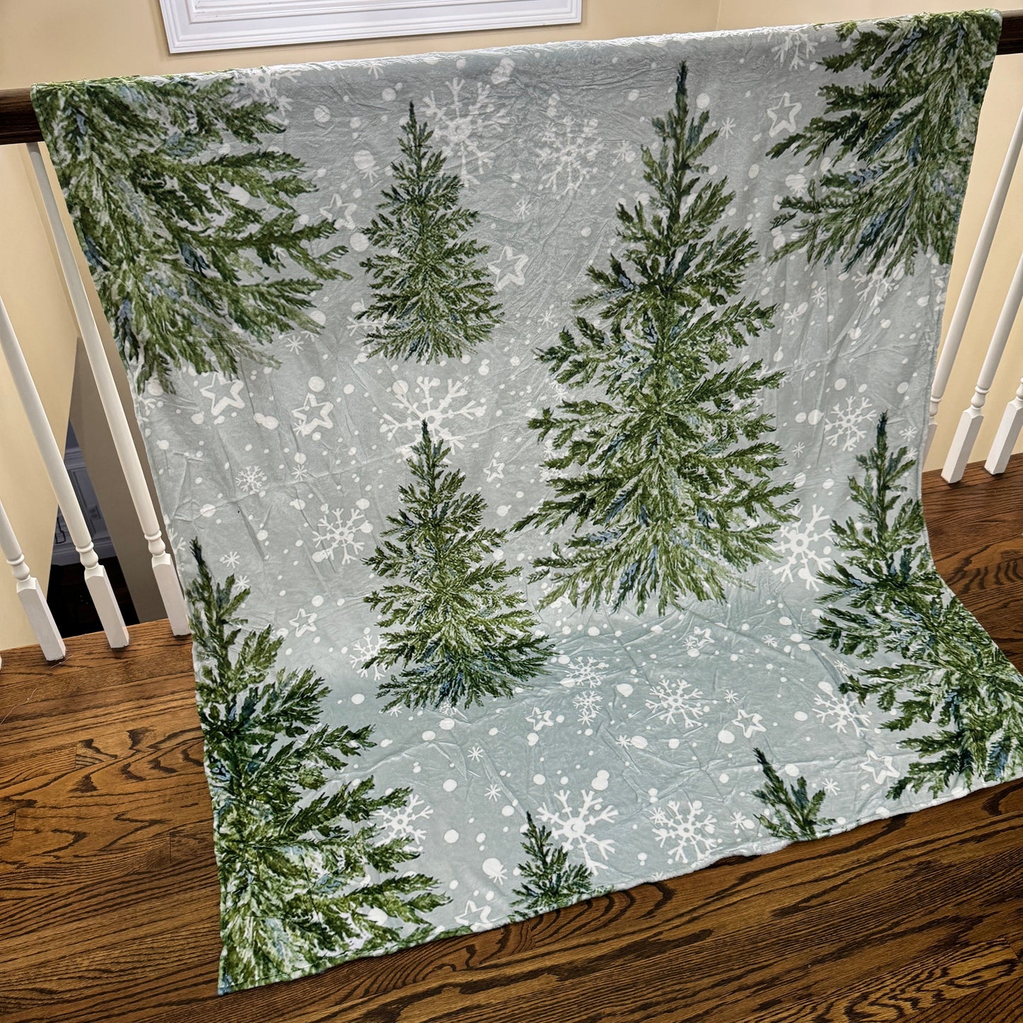 Blanket - Christmas - Green Trees