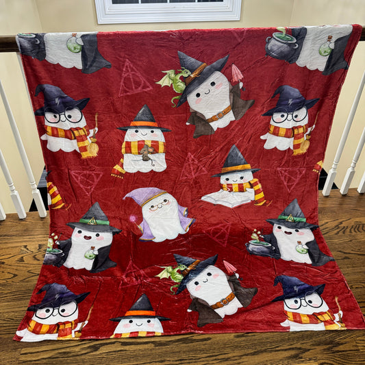 Blanket - Christmas - Magic Red Ghosts - PREORDER