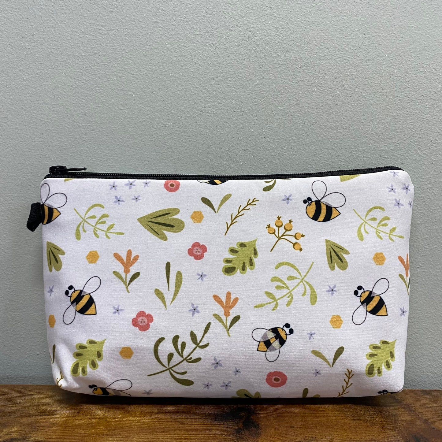 Bees & Leaves - Water-Resistant Multi-Use Pouch