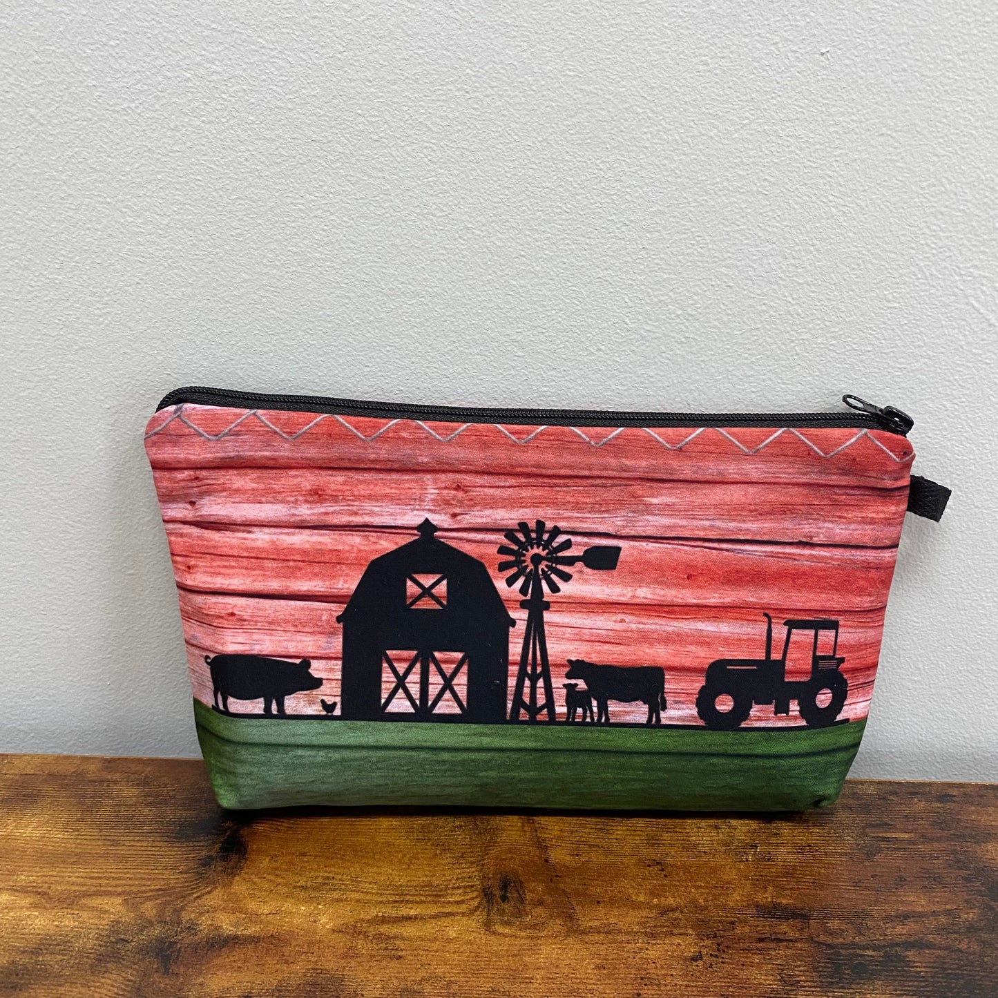 On The Farm - Water-Resistant Multi-Use Pouch
